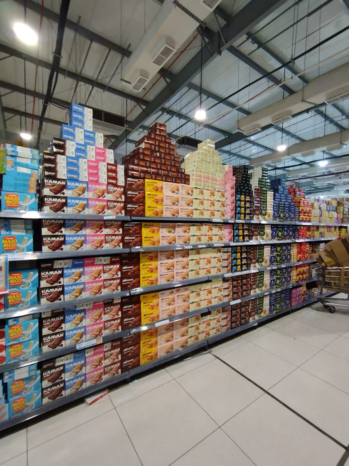 حلويات هدايا فاخرة - كلك حلى